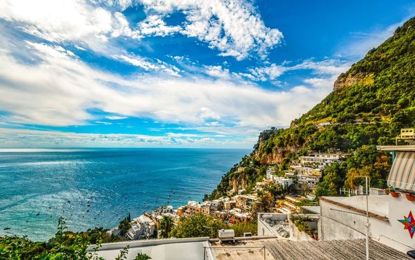 Vista aerea di Positano